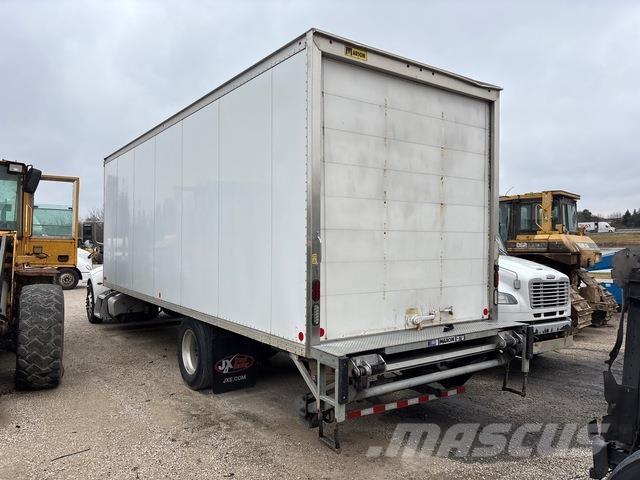 Peterbilt 337 Camiões de caixa fechada