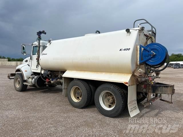 Peterbilt 348 Auto-tanques