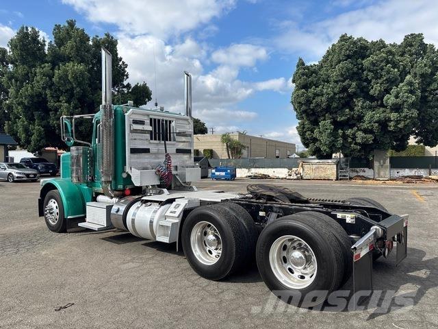 Peterbilt 388 Tractores (camiões)