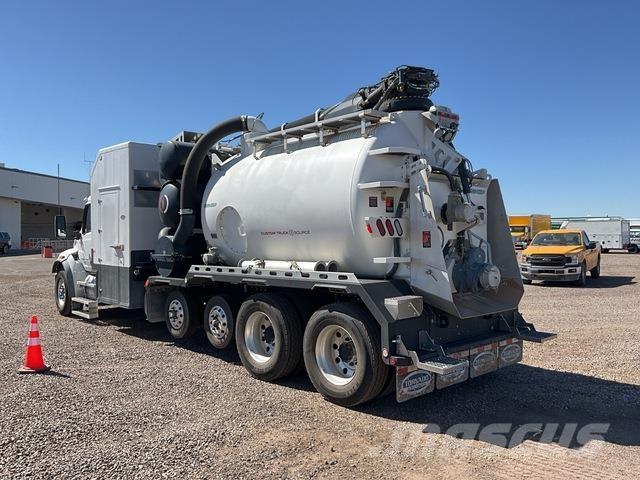 Peterbilt 548 Escavadoras de rastos