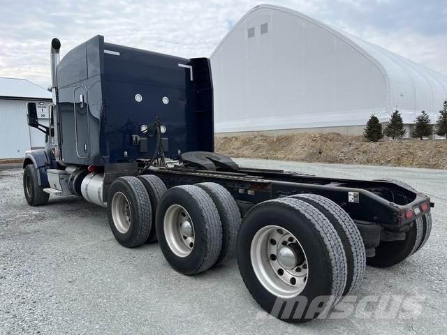Peterbilt 567 Tractores (camiões)