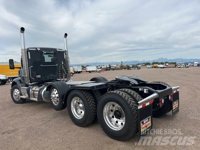 Peterbilt 567 Tractores (camiões)
