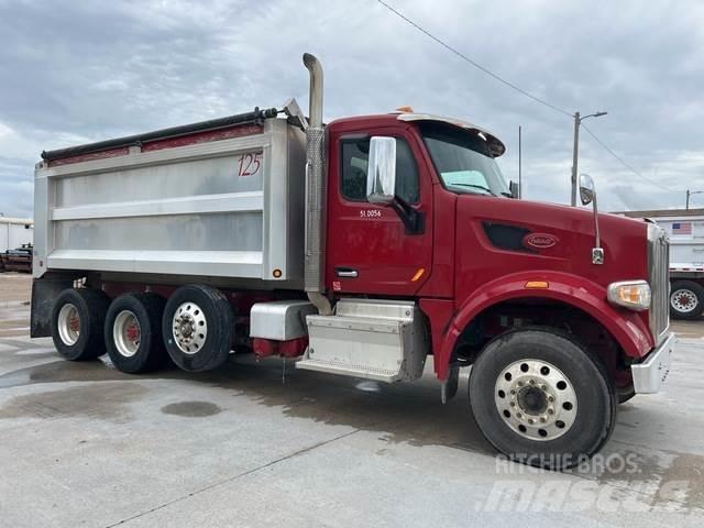 Peterbilt 567 Camiões basculantes