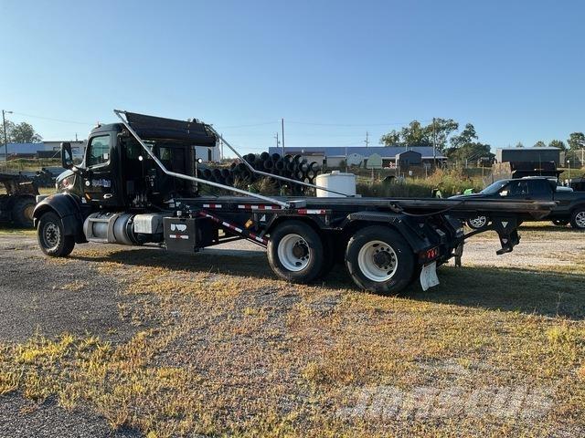 Peterbilt 567 Camiões multibenne