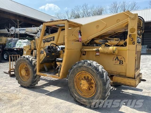 Pettibone 636 Manipuladores telescópicos