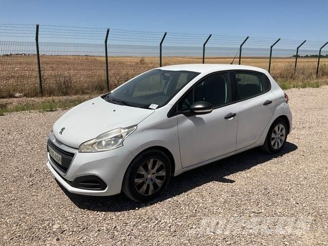 Peugeot 208 Carros Ligeiros