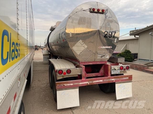 Polar  Reboques cisterna