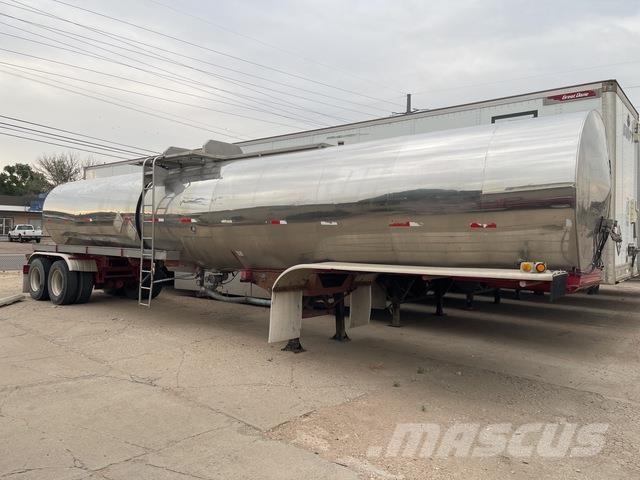 Polar  Reboques cisterna