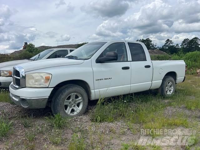RAM 1500 Outros