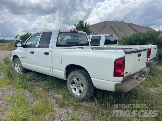 RAM 1500 Outros