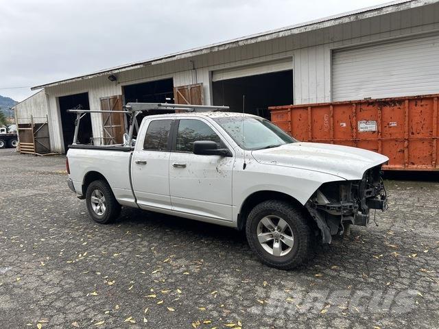 RAM 1500 Pick up de caixa aberta