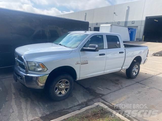 RAM 2500 Outros