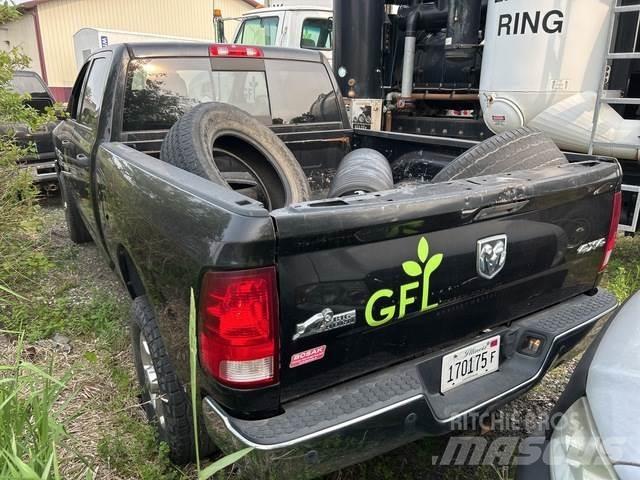 RAM 2500 Outros