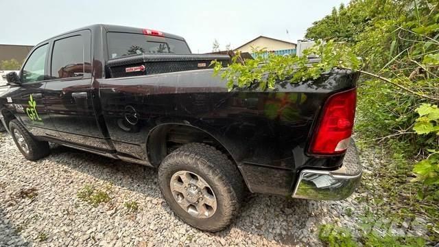 RAM 2500 Outros