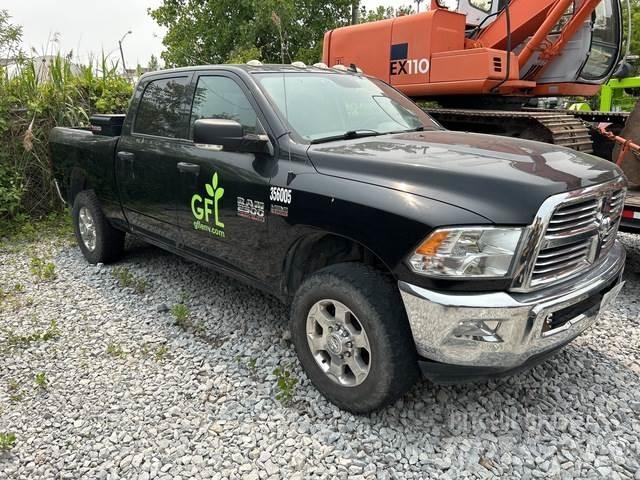 RAM 2500 Outros