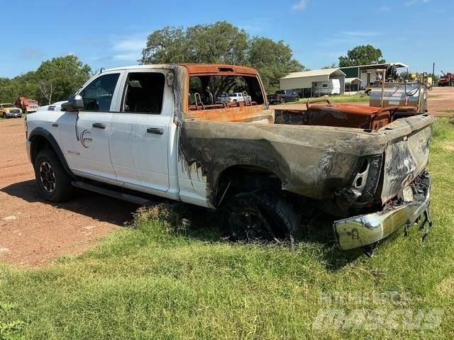 RAM 2500 Outros