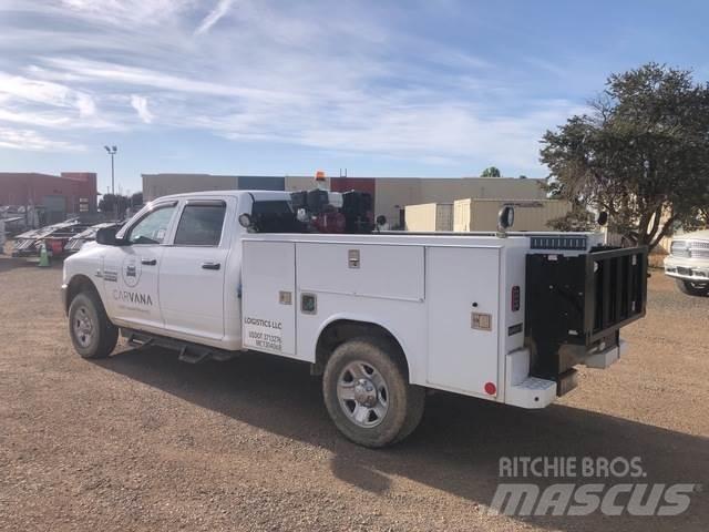RAM 2500 Pick up de caixa aberta