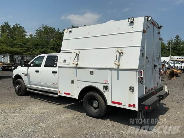 RAM 3500 Pick up de caixa aberta