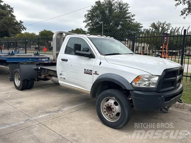 RAM 5500 Tractores (camiões)