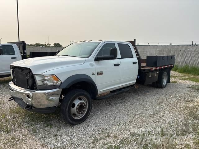 RAM 5500 Camiões estrado/caixa aberta