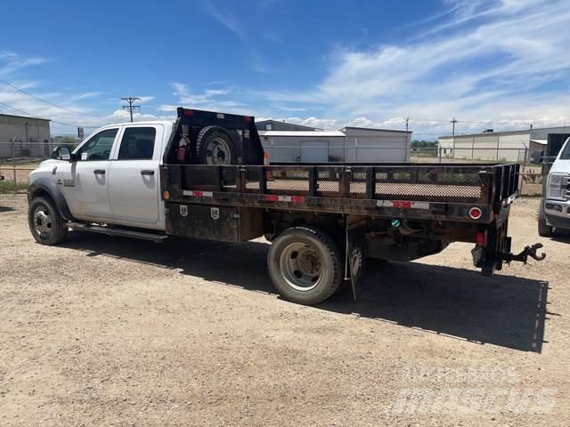 RAM 5500 Camiões estrado/caixa aberta