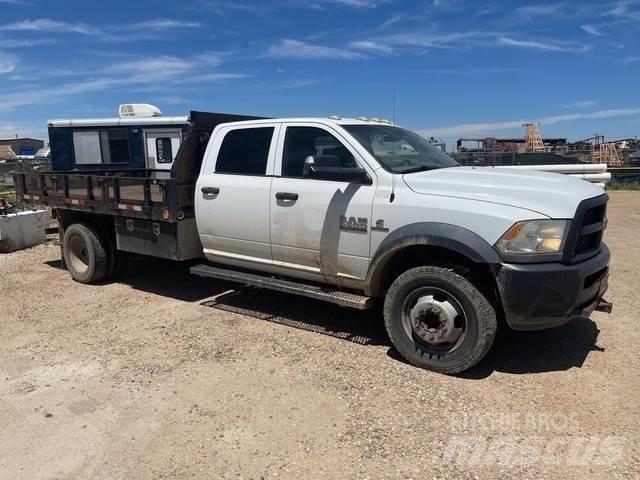 RAM 5500 Camiões estrado/caixa aberta