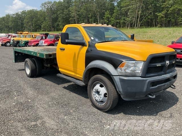 RAM 5500 Camiões estrado/caixa aberta