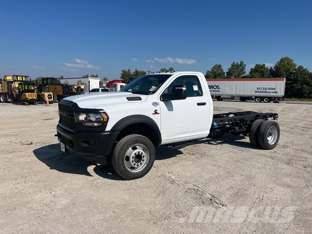 RAM 5500 Cabines e interior