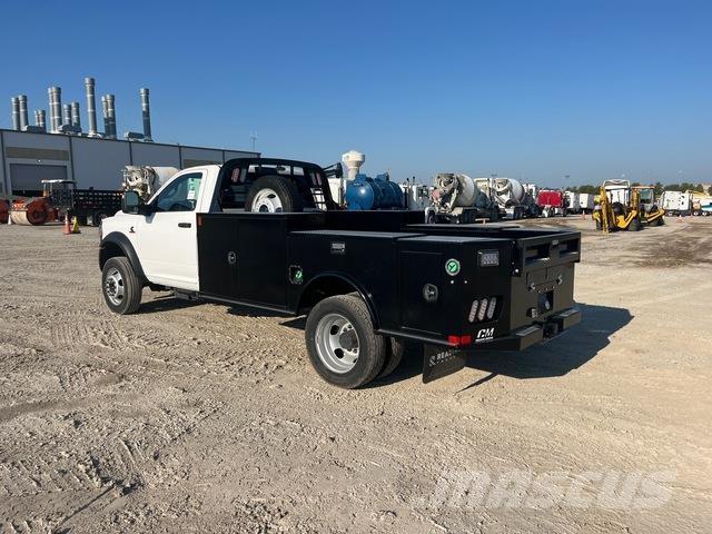 RAM 5500 Camiões estrado/caixa aberta