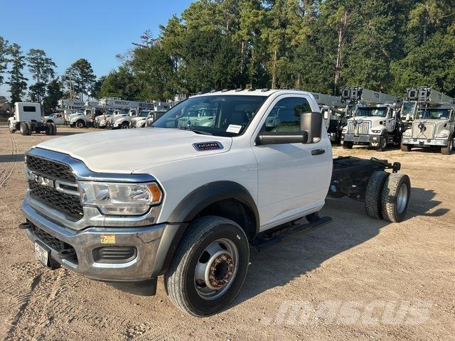 RAM 5500 Cabines e interior
