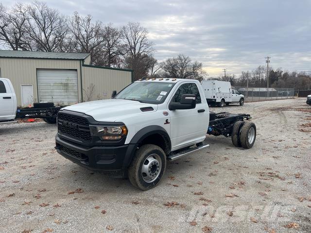 RAM 5500 Cabines e interior