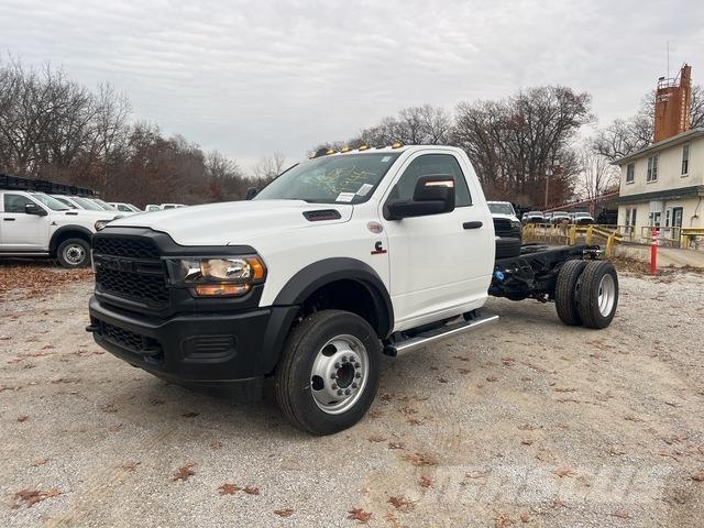 RAM 5500 Cabines e interior