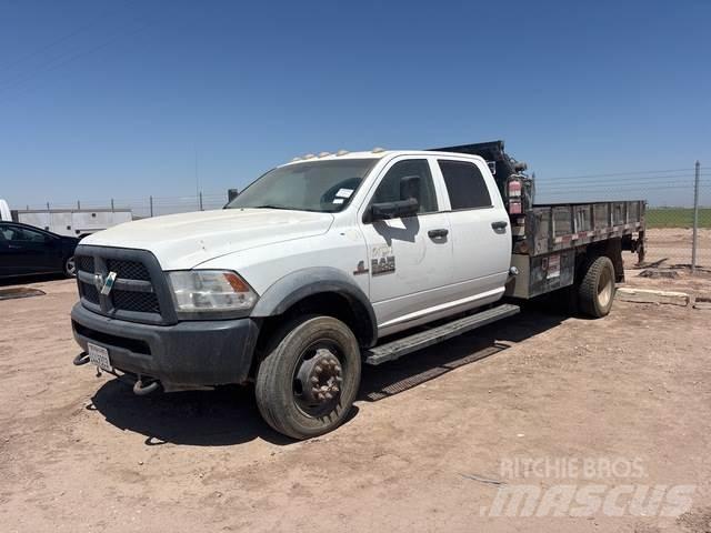 RAM 5500HD Camiões estrado/caixa aberta