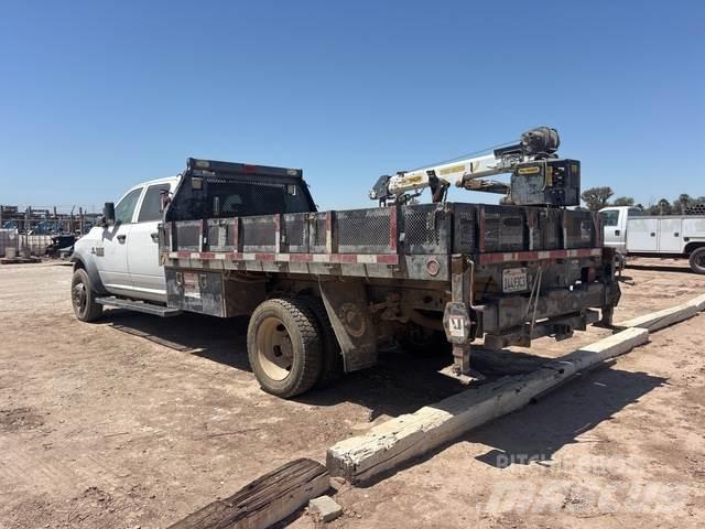 RAM 5500HD Camiões estrado/caixa aberta