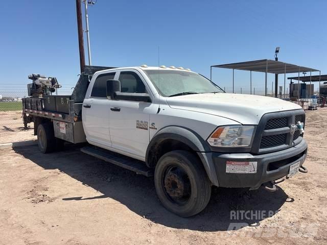 RAM 5500HD Camiões estrado/caixa aberta