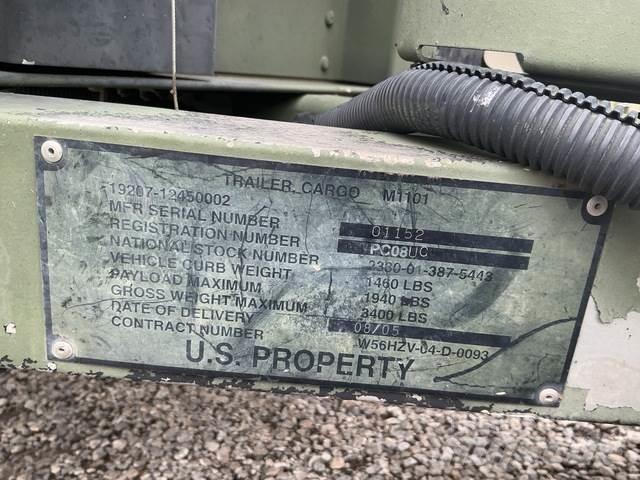  Raytheon M1101 Outros Reboques