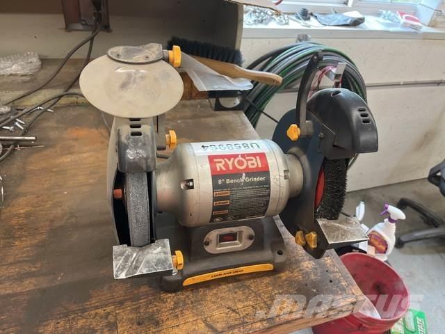  Ryobi BGH827 Construção - Outros
