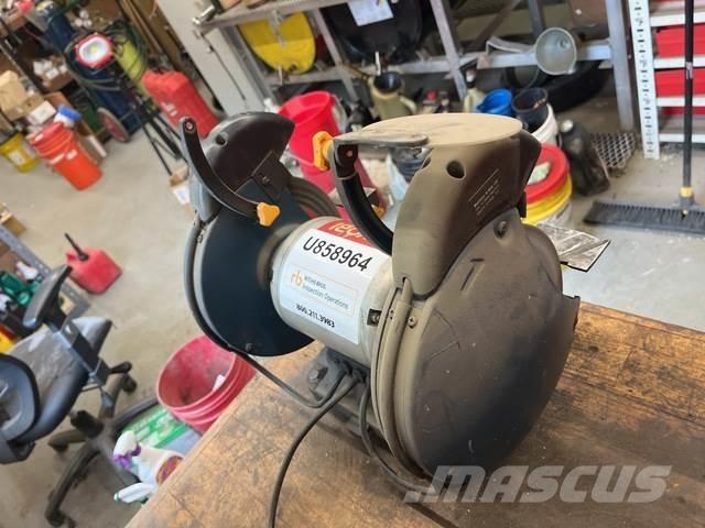  Ryobi BGH827 Construção - Outros
