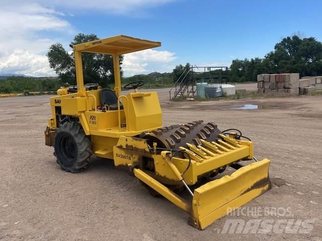 Sakai SV200TB Cilindros Compactadores monocilíndricos