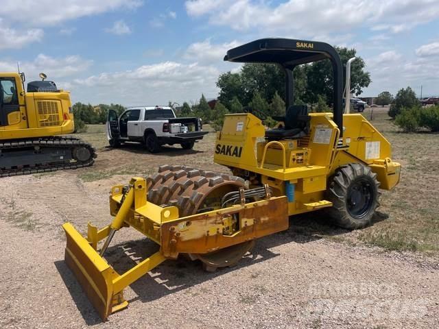 Sakai SV204T Cilindros Compactadores monocilíndricos