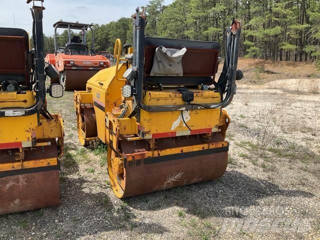 Sakai SW330 Cilindros Compactadores tandem