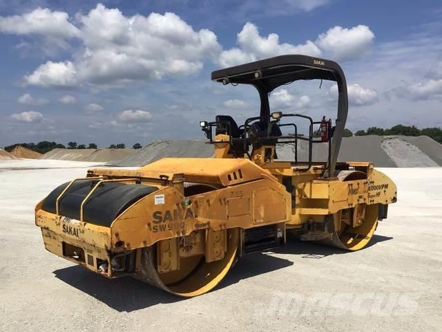 Sakai SW990 Cilindros Compactadores tandem