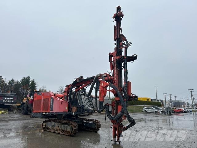 Sandvik DX800 Perfuradoras de superfície