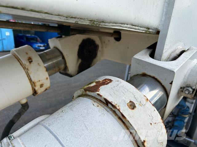 Scania P113ML Plataformas aéreas montadas em camião