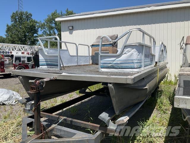  Sea Hunt Batelões / barcaças e pontões