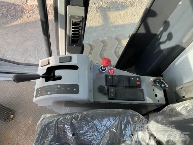 SEM 922F Motoniveladoras