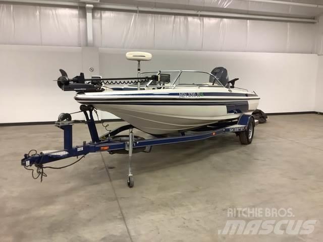  Skeeter SL190 Batelões / barcaças e pontões