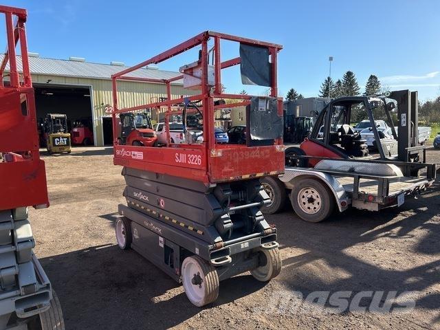 SkyJack 3226 Elevadores de tesoura