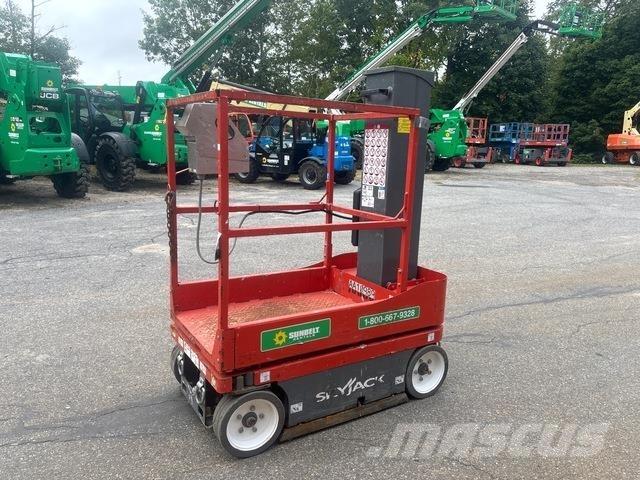 SkyJack SJ12 Plataformas de Mastro Vertical