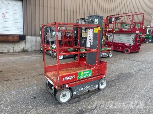 SkyJack SJ12 Plataformas de Mastro Vertical